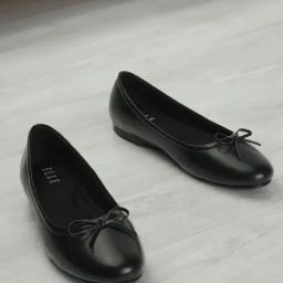Elle Women's Black Flat Ballets-image-85