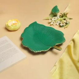DAILY RITUALS Elegant Green Leaf Serving Tray-image-21
