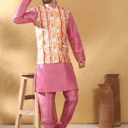 KRAFT INDIA Men Straight Kurta With Churidar And Nehru Jacket-23