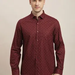 Turtle Red Cotton Slim Fit Printed Shirt-image-67