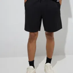 studiofit men Studiofit by Westside Black Solid Relaxed-Fit Mid-Rise Shorts-picture-27