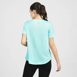 skechers GODRI SWIFT TEE image 4
