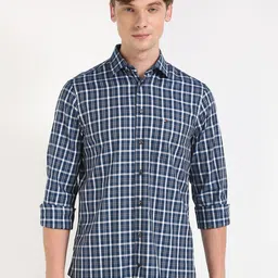 Tommy Hilfiger Men Spread Collar Tartan Checked Cotton Casual Shirt-image-80