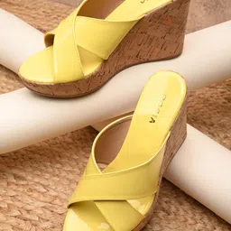 Rocia Flatform Sandals-36