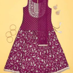AKKRITI BY PANTALOONS Girls Embroidered Sequinned Ready to Wear Lehenga & Blouse With Dupatta-picture-11