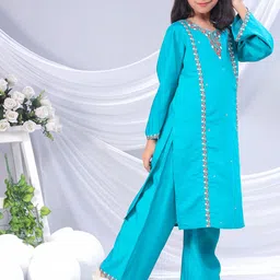 BAESD Girls Embroidered Regular Sequinned Kurti with Palazzos & With Dupatta image 4