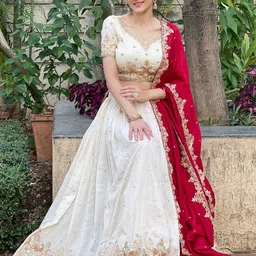 LADY SHOPI Embroidered Ready to Wear Lehenga & Unstitched Blouse With Dupatta-28