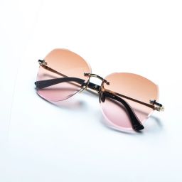 Gradient, Toughened Glass Lens, UV Protection Aviator, Butterfly, Oval, Over-sized Sunglasses (58)-image-0