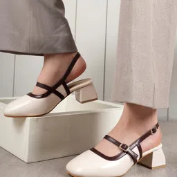 The Cozy Queen Women Block Mules-15
