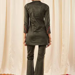STADO Mandarin Collared Tunic & Trouser Co-Ord Set image 4