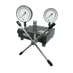 "Ji" Japsin Instrumentation Comparison Pressure Calibrator / Test Pump JI-CP-100-13