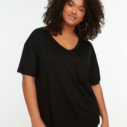 Trendyol Women Colourblocked V-Neck Pockets T-shirt-image-59