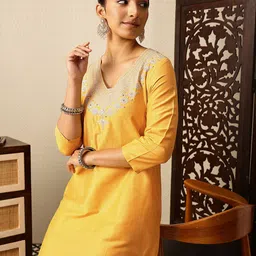 House of Pataudi V-Neck Embroidered Rozana Kurta-picture-29