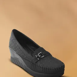 Metro Black Wedge Heels-39