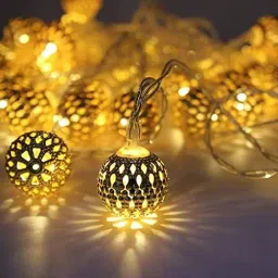 NSCC Plastic Battery Powered Small Metal Ball LED String Light Yellow 16 LEDs, AV-OU2B-WP3J-8