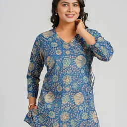 Cotton Curio Floral Printed V-Neck Pure Cotton Kurti-image-42