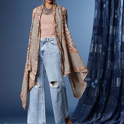 Taavi Printed Longline Kalamkari Ethnic Shrug-18