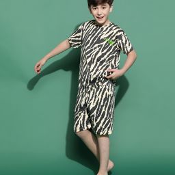 Lil Tomatoes Cotton Half Sleeves Zebra Printed Tee & Shorts Set - Charcoal-image-46