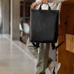MAI SOLI Men Textured Padded Leather Backpack-10