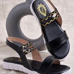 Shoetopia Abstract Embellished Sandals - Black-picture-14