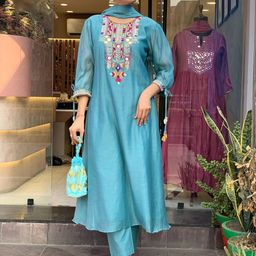 KALINI Women Ethnic Motifs Embroidered Regular Mirror Work Chanderi Silk Kurta with Trousers & With Dupatta-28