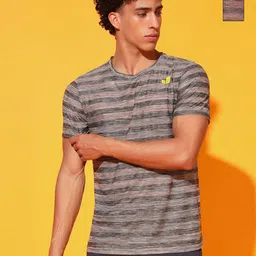 GLITO Men 2 Striped Slim Fit T-shirt-image-46
