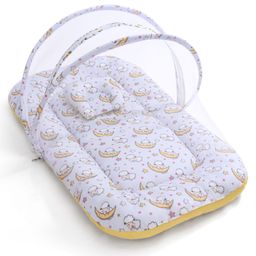 Babyhug 100% Cotton Bedding Set with Mosquito Net Moon Print - Light Blue-15