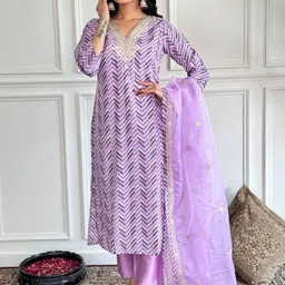 Moda Rapido Chevron Embroidered V-Neck Silk Crepe Kurta With Trousers & Dupatta-picture-54