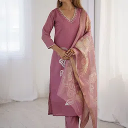 Wedani Women Floral Embroidered Kurta with Trousers & Dupatta-image-110