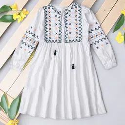 BAESD Floral Fit & Flare Dress-10