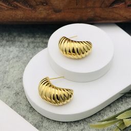 ANJNI CREATION Gold-Plated Contemporary Shaped Hoop Earrings-8