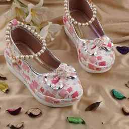 LMG Lifestyle Girls Flatform Peep Toes-57