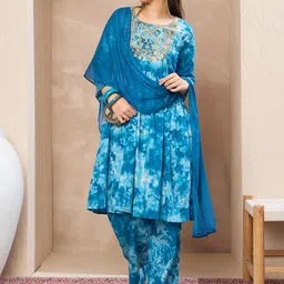 Noh.Voh - SASSAFRAS Kids Girls Tie & Dye Printed Pure Cotton Kurta With Palazzos & Dupatta-image-44