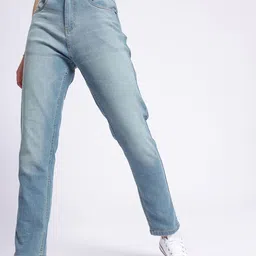 glitchez Women Timeless Cool Straight Fit Light Fade Stretchable Jeans-picture-21