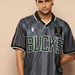 NBA Men Milwaukee Bucks Vintage Printed Oversized Polo Collar T-shirt-picture-46