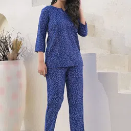 ROOHANIYAT Printed Round Neck Top With Trousers Co-Ords-picture-18