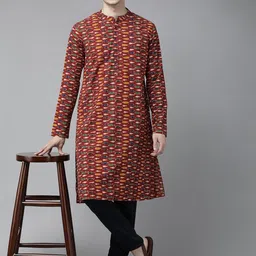 Fashvio Men Geometric Printed Thread Work Handloom Kurta image 3