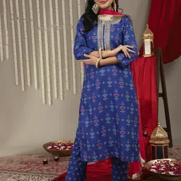 KSUT Women Bandhani Printed Thread Work Kurta with Trousers & With Dupatta-18
