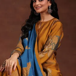 Libas Women Floral Printed Regular Kurta with Trousers & With Dupatta image 4