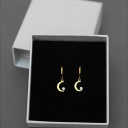 DressBerry Crescent Shaped Hoop Earrings-57