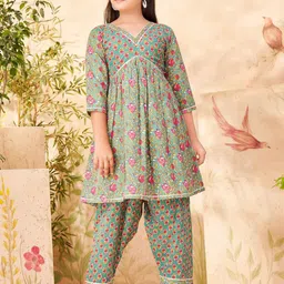 Sangria Printed Pure Cotton Kurti With Patiala-picture-55
