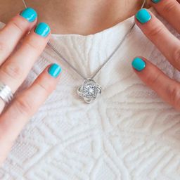 Rakva Women White Necklace and Chains-image-103