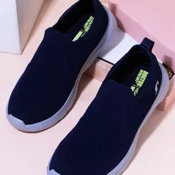 DOCTOR EXTRA SOFT Men Sneakers-95