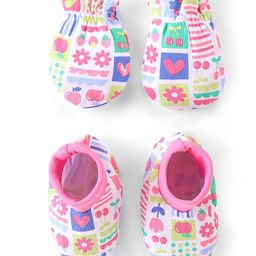 Babyhug 100% Cotton Knit Floral & Hearts Printed Mittens & Booties Set - Pink-image-25