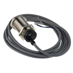 RS PRO Diffuse Photoelectric Sensor & Barrel Sensor 1 m Detection Range, 2043976-3