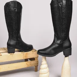 CLOG LONDON Women Textured Block-Heeled Winter Boots-89