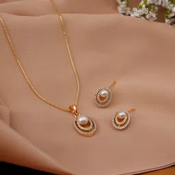 Saraf RS Jewellery Gold-Plated Stone-Studded Jewellery Set-51