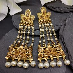 Fida Gold-Toned Cloves of Pearls Earrings-38