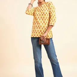 NEESH Women Floral Printed Pure Cotton Kurti-23