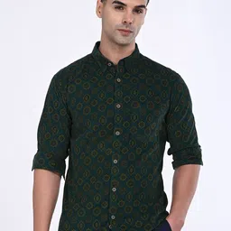 Indian Terrain Men Classic Slim Fit Floral Opaque Printed Casual Shirt-picture-13
